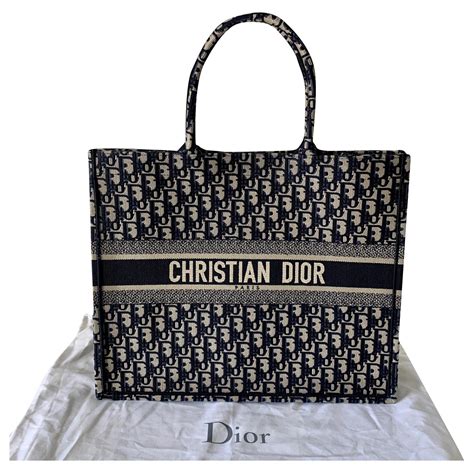 sac a main femme christian dior|inside Dior book tote.